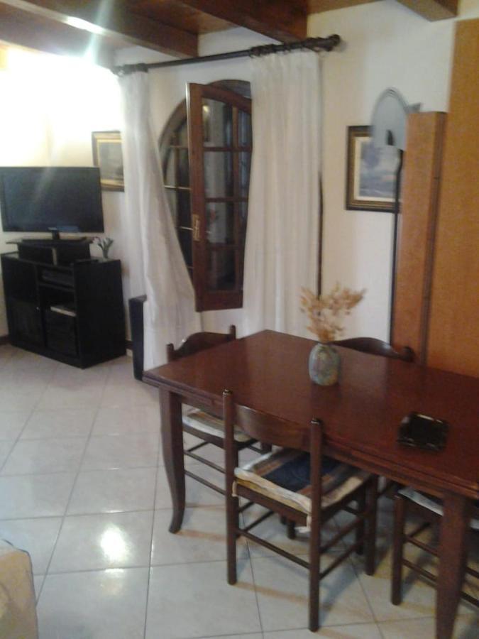 Villa Paddeu Сасари Екстериор снимка